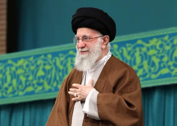 Ισραήλ: Ο Χαμενεΐ θα έχει την τύχη του Σαντάμ Χουσέιν – Ιράν: Χτυπάει κέντρα της Μοσάντ και ετοιμάζει σκληρά αντίποινα