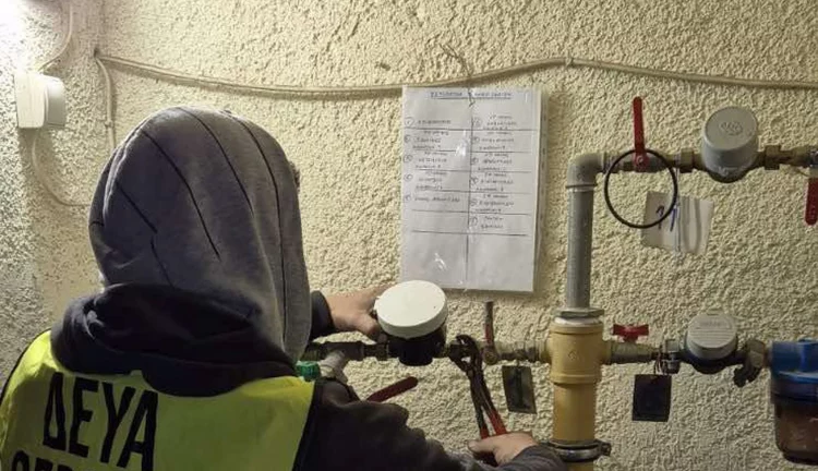 Κέρκυρα: Χωρίς νερό η πόλη λόγω φωτιάς στο αντλιοστάσιο της ΔΕΥΑΚ