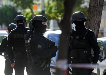 ΕΛ.ΑΣ.: Συλλήψεις οπαδών που διακινούσαν ναρκωτικά σε γήπεδα