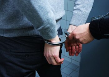 Πρέβεζα: Συνελήφθη 71χρονος για απόπειρα αρπαγής 12χρονης