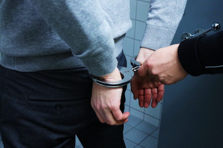 Πρέβεζα: Συνελήφθη 71χρονος για απόπειρα αρπαγής 12χρονης