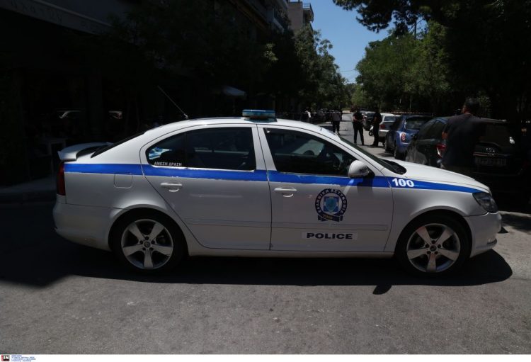 Πυροβολισμοί σε καφετέρια στον Κολωνό: Συνελήφθη 22χρονος