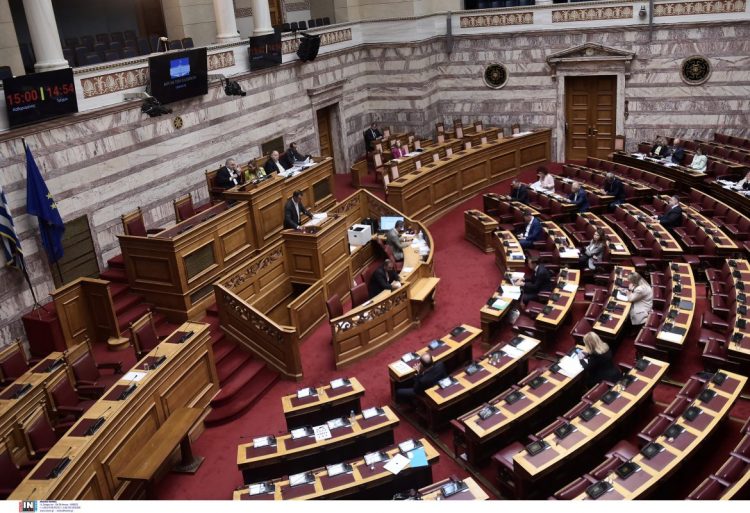 Πολιτική θύελλα στη Βουλή για τον ΟΠΕΚΕΠΕ – Σφοδρή αντιπαράθεση Φλωρίδη με την αντιπολίτευση