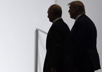 Τραμπ: Όπλα στην Ουκρανία μέσω ΝΑΤΟ και αλλαγή πλεύσης για Πούτιν