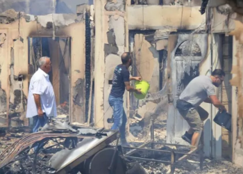 Κύπρος: Εκκενώθηκε η κοινότητα Ομόδους – Οριοθετήθηκε η πυρκαγιά στην περιοχή των Αρόδων