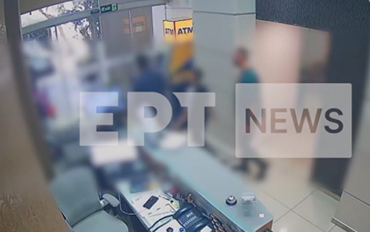 Ειρήνη Μουρτζούκου: Η στιγμή της σύλληψής της σε ξενοδοχείο της Αθήνας