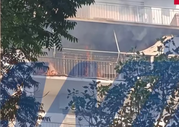 Πέτρος Φιλιππίδης: Βίντεο ντοκουμέντο από τη φωτιά στο σπίτι του