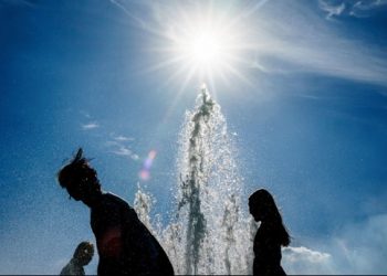 Νέο έκτακτο της ΕΜΥ: Ερχεται κύμα καύσωνα – Αναλυτική πρόγνωση