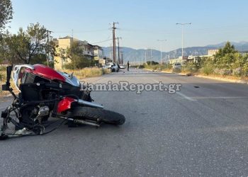 Λαμία: Σοβαρό τροχαίο στην είσοδο της πόλης – Τρεις τραυματίες