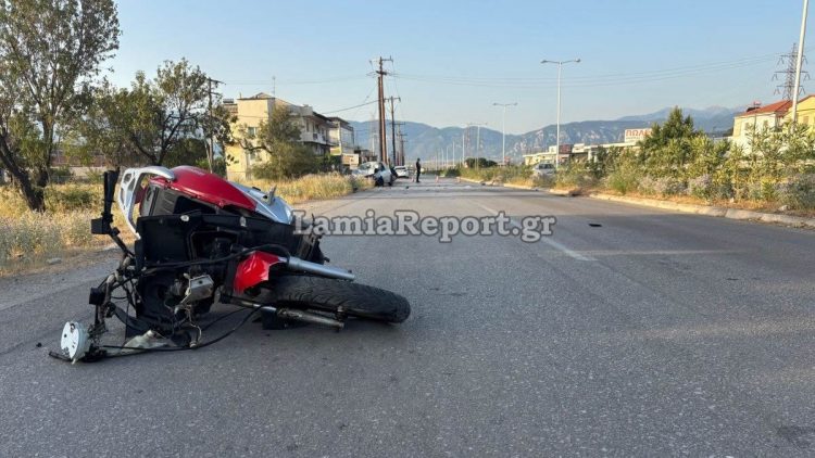 Λαμία: Σοβαρό τροχαίο στην είσοδο της πόλης – Τρεις τραυματίες
