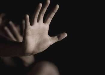 Φρίκη στην Αττική: Συγκλονίζουν οι αποκαλύψεις για τον ομαδικό βιασμό της 14χρονης από τέσσερα άτομα – Δύο συλλήψεις