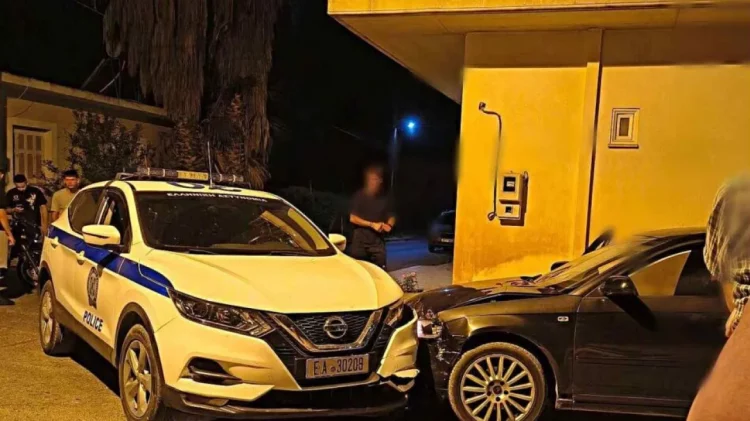 Διαρρήκτες Ρομά εμβόλισαν περιπολικό στα Φιλιατρά: Τραυματίες δύο αστυνομικοί που τους καταδίωκαν