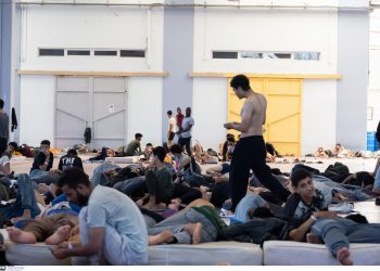 Τι προβλέπει το νέο νομοσχέδιο για το μεταναστευτικό – Σφοδρή αντιπαράθεση κυβέρνησης – αντιπολίτευσης