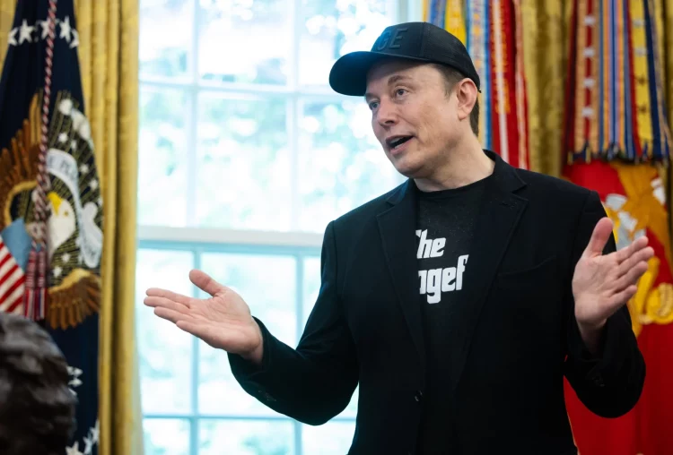 O Ίλον Μασκ ανακοίνωσε την ίδρυση του κόμματός του: America Party