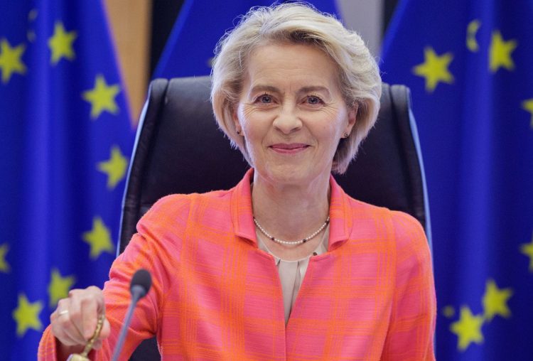 Πρόταση μομφής κατά της Ούρσουλα – Συζήτηση και ψηφοφορία στο Ευρωκοινοβούλιο