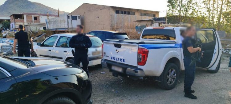 Πυροβολισμοί στον Ασπρόπυργο: Με «βαρύ» παρελθόν δύο από τους συλληφθέντες