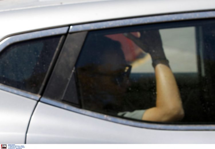 Παλαιό Φάληρο: Η μητέρα του κοριτσιού είχε κατηγορηθεί για εγκατάλειψη ανηλίκου – Πώς έφτασαν στα ίχνη της οι Αρχές