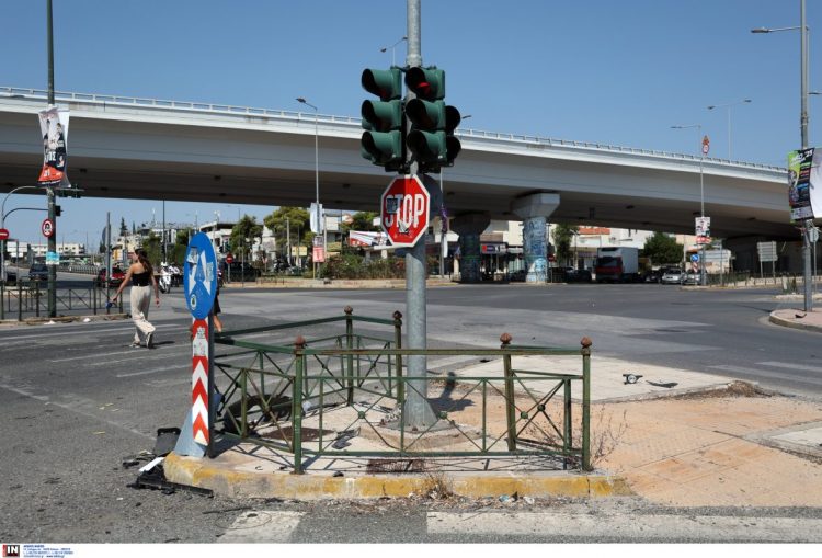 Συνεχίζονται οι ανθρώπινες τραγωδίες στους δρόμους της Αθήνας – Δύο μοτοσυκλετιστές άφησαν την τελευταία τους πνοή στην άσφαλτο