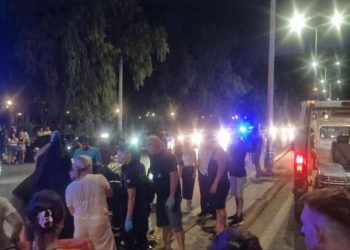 Πώς έγινε το τροχαίο δυστύχημα στην Πάτρα: Οδηγός μηχανής παρέσυρε γυναίκα και 8χρονη