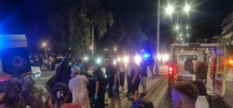 Πώς έγινε το τροχαίο δυστύχημα στην Πάτρα: Οδηγός μηχανής παρέσυρε γυναίκα και 8χρονη