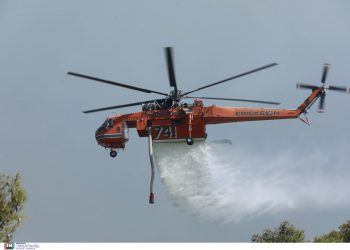 Φωτιά στην Αιτωλοακαρνανία – Μήνυμα από το 112 για εκκένωση περιοχών