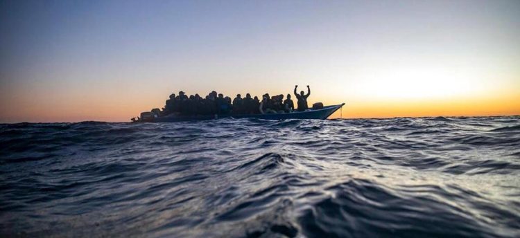 Είχαν στήσει κύκλωμα διακίνησης μεταναστών με συνδέσμους στη δομή της Ριτσώνας – Πως λειτουργούσε