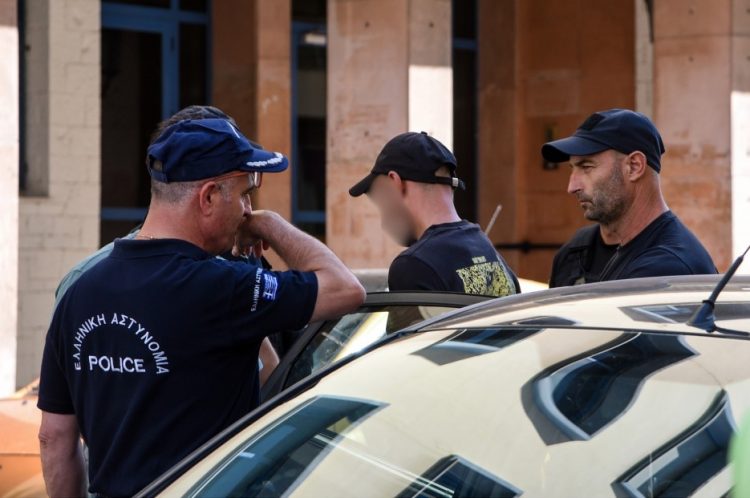 Φωτιές στην Πάτρα: Απολογούνται αύριο και μεθαύριο οι τρεις συλληφθέντες – «Δεν θυμάμαι τίποτα, είχα πιει πολύ τσίπουρο»