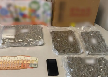 Ελληνικό «FBI»: Τρεις συλλήψεις στη Βουλγαρία για το τεράστιο φορτίο κάνναβης που εντοπίστηκε στον Πειραιά