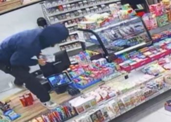 Νέα Σμύρνη: Συνελήφθη 24χρονος που «χτυπούσε» μίνι μάρκετ