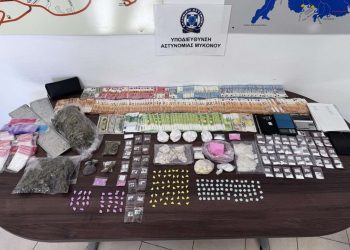 Μύκονος: Επιχείρηση της Αστυνομίας «ξηλώνει» κυκλώματα ναρκωτικών – Συλλήψεις και κατασχέσεις μεγάλης αξίας