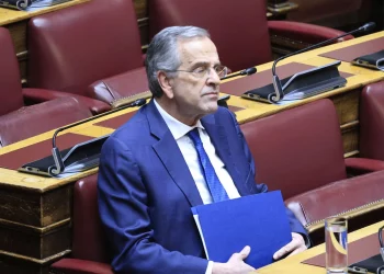 Πρώτη δημόσια αντίδραση του Αντώνη Σαμαρά για τον θάνατο της κόρης του Λένας – Το χρονικό της τραγωδίας