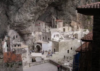 Τουρκία: Άδεια για Θεία Λειτουργία στην Παναγία Σουμελά στα «Εννιάμερα της Θεοτόκου»