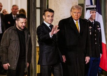 Χαρούμενος ο Τραμπ που θα υποδεχθεί «τόσους πολλούς Ευρωπαίους» στον Λευκό Οίκο – Τι έγραψε στο truth social