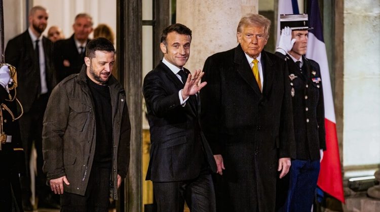 Χαρούμενος ο Τραμπ που θα υποδεχθεί «τόσους πολλούς Ευρωπαίους» στον Λευκό Οίκο – Τι έγραψε στο truth social