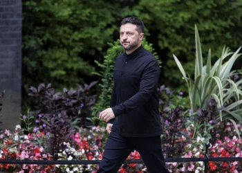 Νέα δήλωση Ζελένσκι: «Πραγματική και διαρκής ειρήνη και όχι παύση μεταξύ των ρωσικών εισβολών»