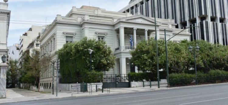 ΥΠΕΞ: Δεν εκφράζει την επίσημη θέση η ανάρτηση της πρεσβείας στο Λουξεμβούργο – Σε εξέλιξη πειθαρχικές διαδικασίες