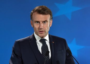 Γαλλία: Ποιες επιλογές έχει ο πρόεδρος Μακρόν εάν πέσει η κυβέρνηση Μπαϊρού