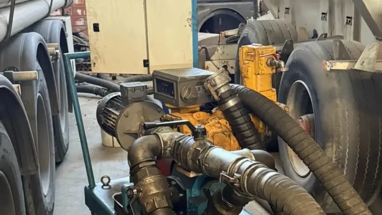 Ετσι νόθευε τα καύσιμα το κύκλωμα που εξαρθρώθηκε: Πείραζαν τις αντλίες με… πασιέντζα – Πάνω από 3 εκατ. το κέρδος