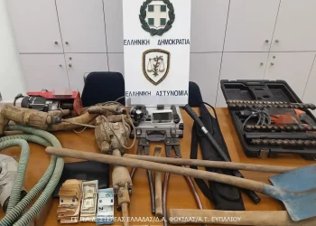 Φωκίδα: Συνελήφθησαν δύο άτομα για παράνομη εκσκαφή – Έσκαβαν τούνελ βάθους 12 μέτρων