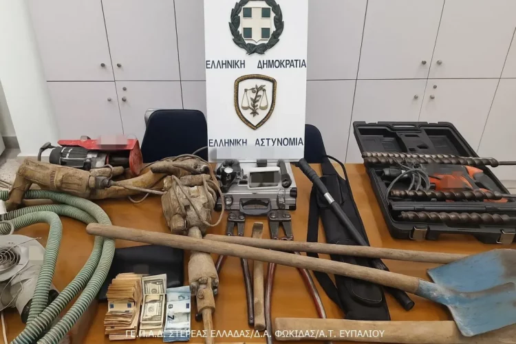 Φωκίδα: Συνελήφθησαν δύο άτομα για παράνομη εκσκαφή – Έσκαβαν τούνελ βάθους 12 μέτρων