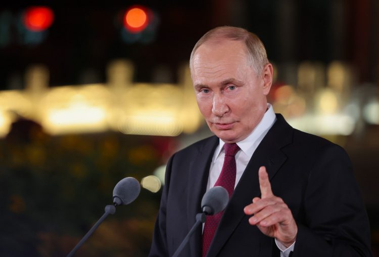 Πούτιν για Ζελένσκι: «Εάν είναι έτοιμος, ας έρθει στην Μόσχα»