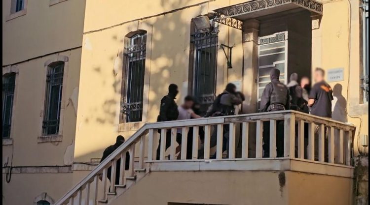 Χανιά: Στον εισαγγελέα οι συλληφθέντες για συμμετοχή στην εγκληματική οργάνωση
