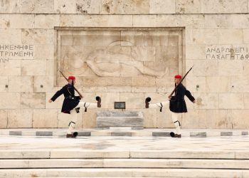 Κατατέθηκε στη Βουλή η τροπολογία για τον Άγνωστο Στρατιώτη – Τι προβλέπεται