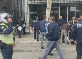 Αλβανία: Ένας άνδρας πυροβόλησε και σκότωσε δικαστή μέσα σε αίθουσα του Εφετείου στα Τίρανα