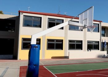 Υπ. Παιδείας για τον θάνατο της 10χρονης μαθήτριας στον Ασπρόπυργο: «Κατέρρευσε ενώ περπατούσε»