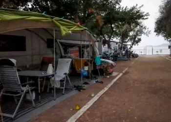 Διπλό φονικό στη Φοινικούντα: Η ανακοίνωση της ΕΛ.ΑΣ για τους δύο 22χρονους – Κατηγορούνται ως φυσικός και ηθικός αυτουργός