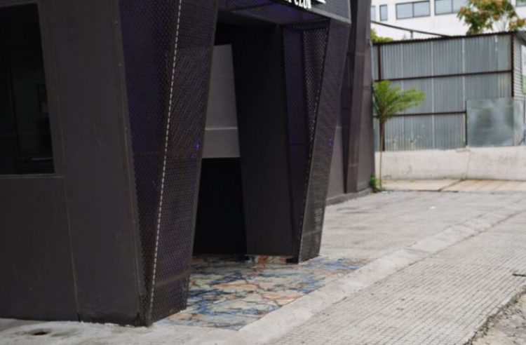Στη φυλακή ο 24χρονος που μαχαίρωσε 37χρονο έξω από νυχτερινό μαγαζί στο Περιστέρι
