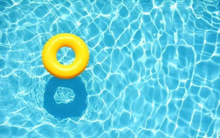 Τραγωδία με 5χρονο που πνίγηκε σε πισίνα ξενοδοχείου στη Σαντορινή – Τρεις συλλήψεις