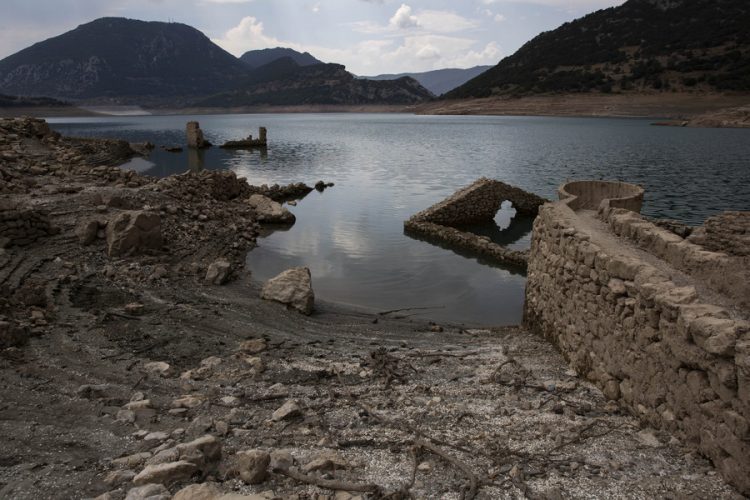 ΥΠΕΝ: Σε κατάσταση έκτακτης ανάγκης, λόγω λειψυδρίας, η Αττική, η Λέρος και η Πάτμος