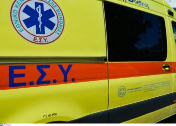 Ροδόπη: Αυτοκίνητο που μετέφερε παράνομους μετανάστες έπεσε σε χαράδρα – Νεκρό ένα άτομο